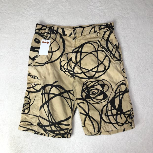 스투시 X 퓨츄라 패턴 쇼츠