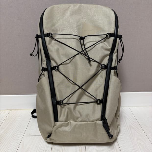 앤드원더 and wander 헤더 백팩