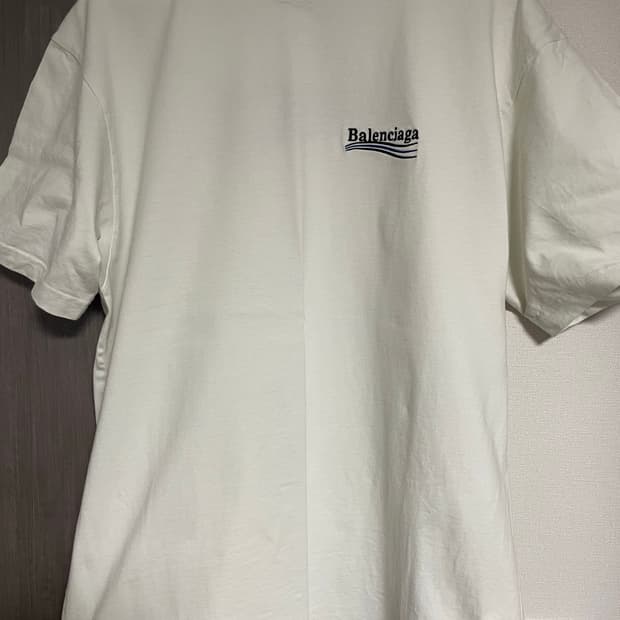 발렌시아가 남성 자수 웨이브 로고 그레이 반팔티