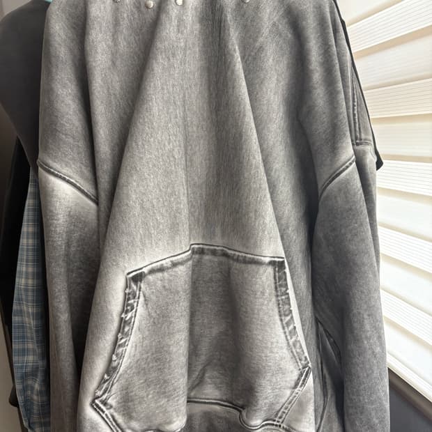 플레이버리즘 후드티