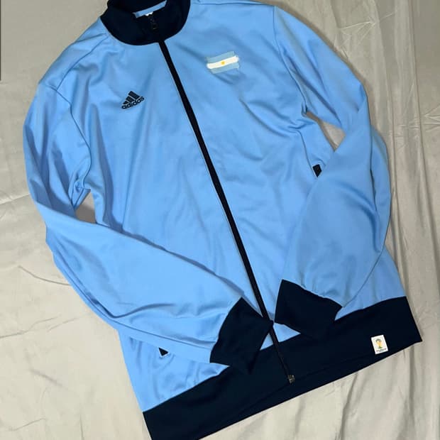 ✨Adidas✨ skyblue zipup 아르헨치나 바켄바우어 져지 