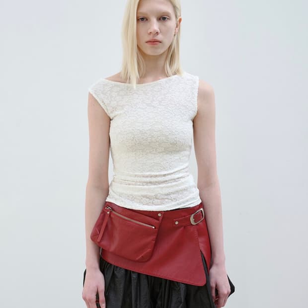 FLORAL UNBALANCE SLEEVELESS TOP