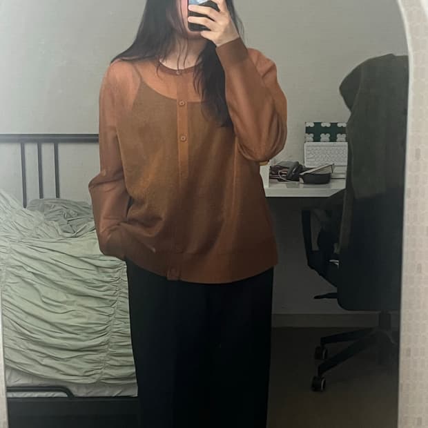 COS 파인 니트 옴브레 가디건