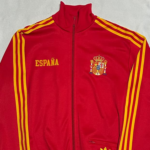 100 아디다스 스페인 국가대표 레드 트랙탑