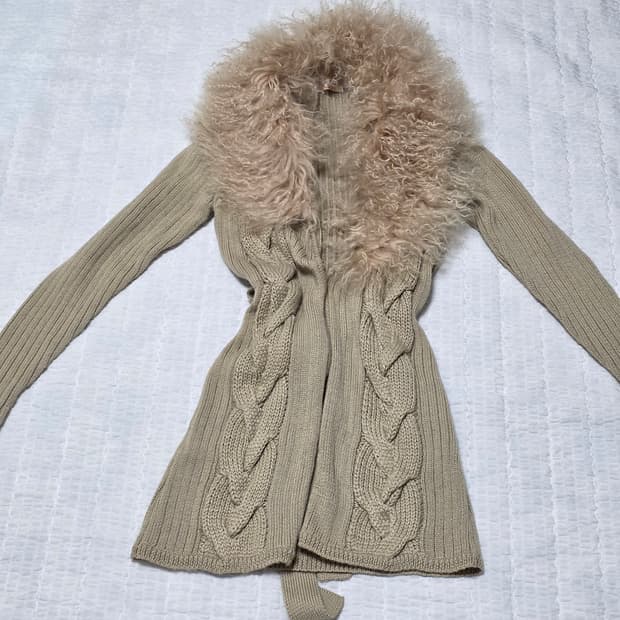 라떼갸루 모리걸 y2k 퍼 케이블니트 가디건