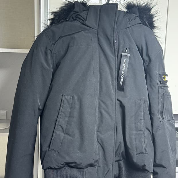 내셔널지오그래픽 타루가 패딩 xs