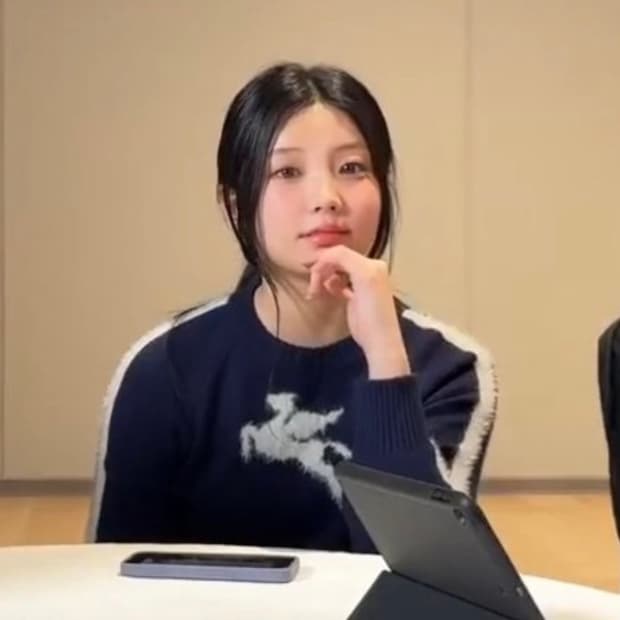 (아일릿 원희 착용)Pegasus Knit Pullover Brown/M