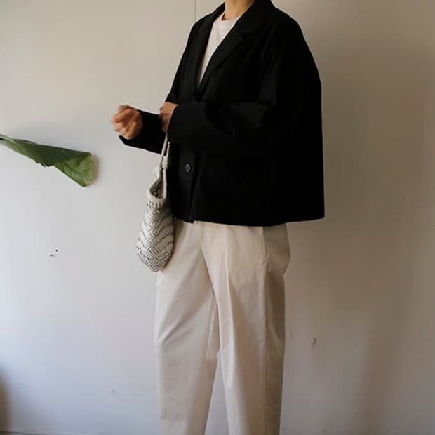 본빠옹 블랙 루즈핏 코튼 자켓