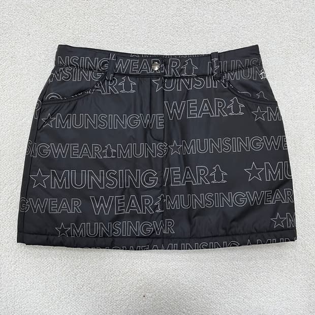 67 먼싱웨어 골프 여성 패딩 스커트 0303M