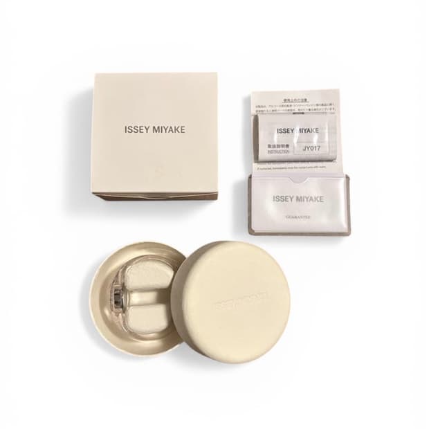 이세이 미야케 O 시계