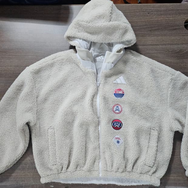 아디다스 리버시블  후드 뽀글이 플리스 바람막이 크롭자켓