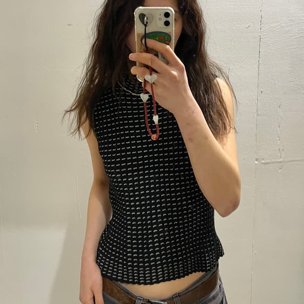 알마니 컬렉션 모크넥 니트 나시