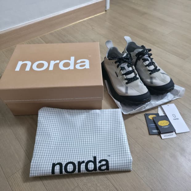 norda 노다 신더 001W 7.5 245 상태굿
