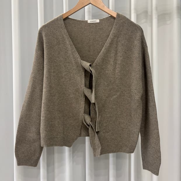 warm gray ribbon knit