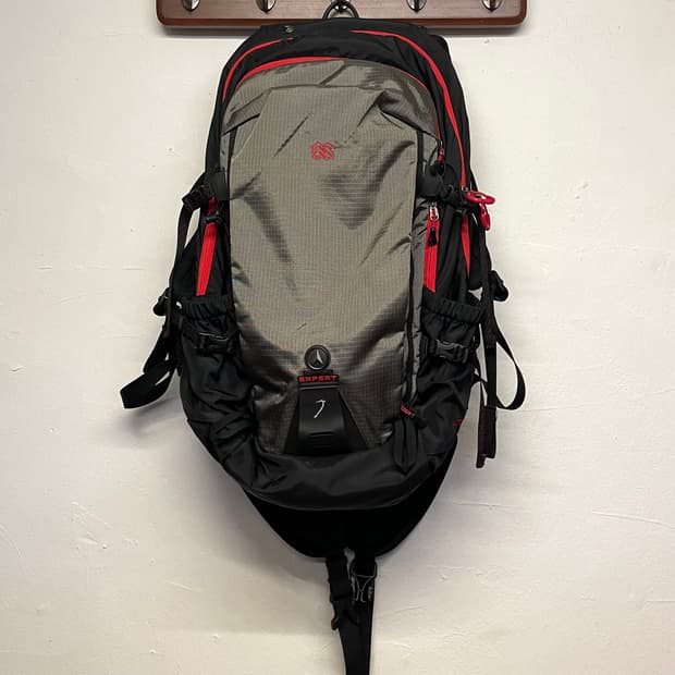 코오롱 Attack 35L 백팩  