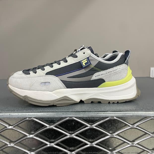 휠라 퀘이사 270