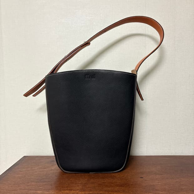 프루아 아를 ffroi arles 버킷백