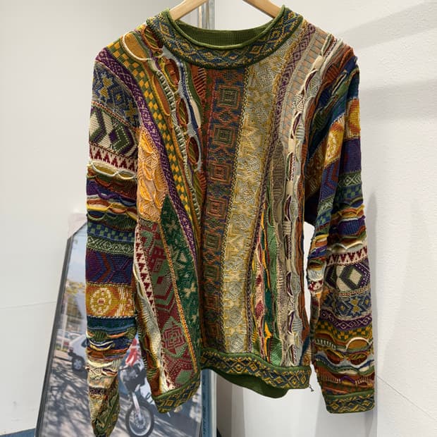 쿠지 케이블 니트