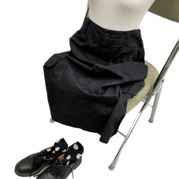 Hatual Navy pocket skirt