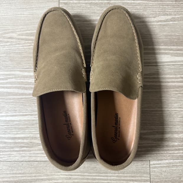 베이지브라운 스웨이드 로퍼 (새제품)