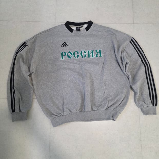 아디다스 고샤루브친스키 맨투맨 L사이즈