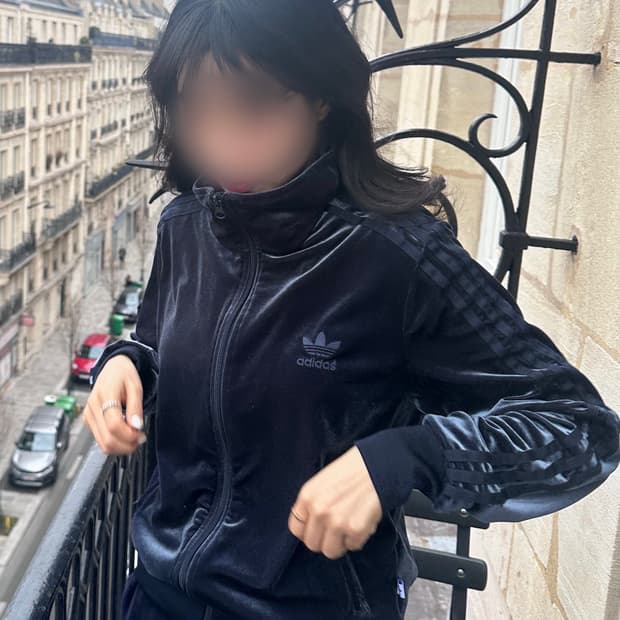 아디다스 럭셔리벨루어 져지 네이비