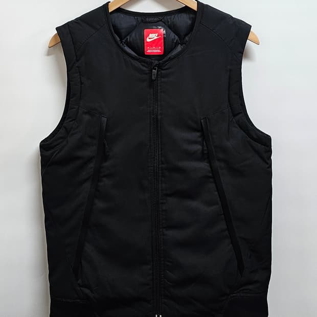 나이키 테크 러닝 베스트 M