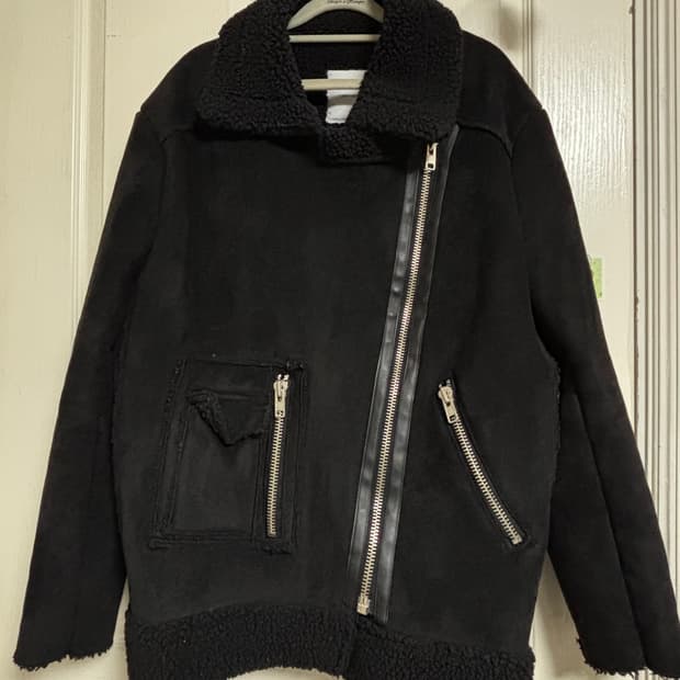 라티젠 무스탕 자켓 블랙 free 사이즈