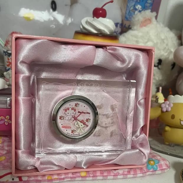 로즈 허니큐트 챠미키티 빈티지 시계 장미 챠미 고전키티 산리오 갸루