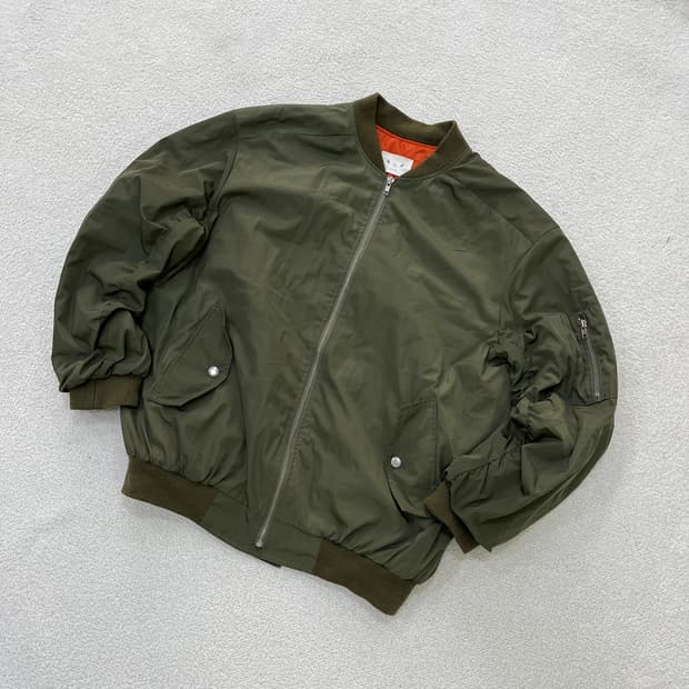 실측확인 아이유 MA-1 항공점퍼 0331M