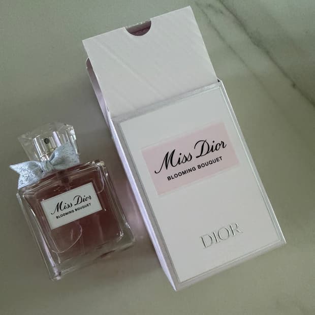 국문 새상품 미스 디올 블루밍부케 50ml
