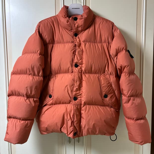 스톤아일랜드 클링클랩스  패딩 오렌지