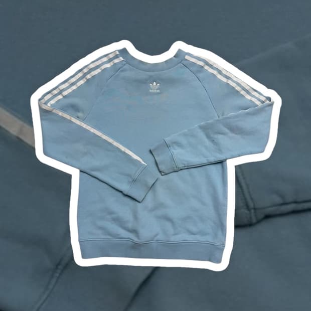 아디다스 맨투맨