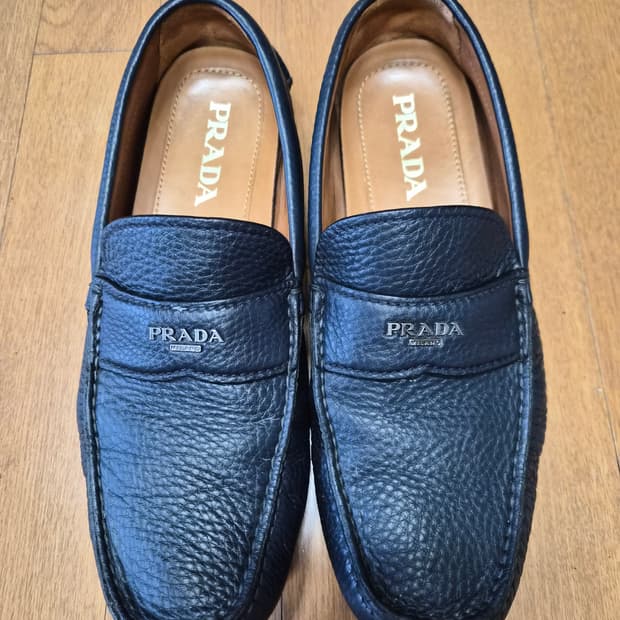 (정품) 프라다 로고 로퍼 265 (명품 남자 신발 스니커즈 구두)