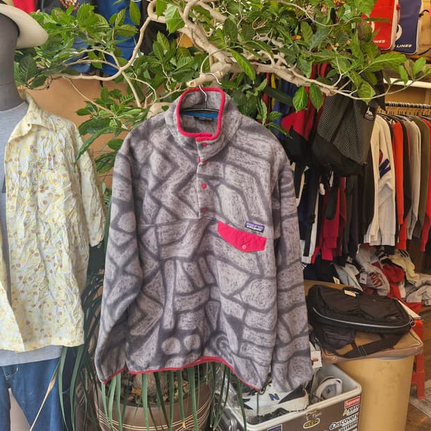 Z-542 파타고니아 신칠라 아즈텍 네이티브 스톤핸지