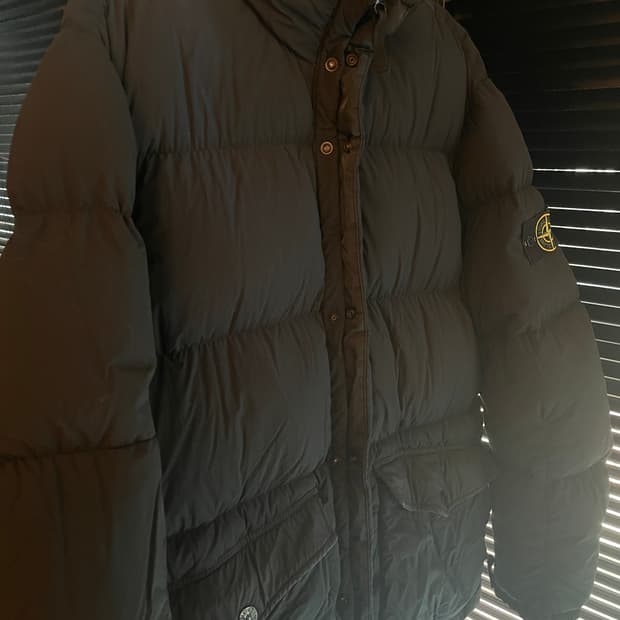 스톤아일랜드 가먼트다이드 오가닉 필 다운 패딩 100사이즈