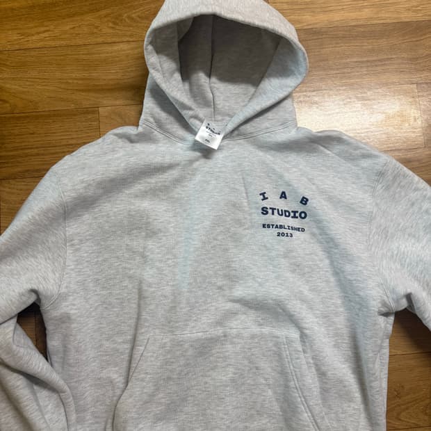 아이앱 그레이 후드티 판매합니다