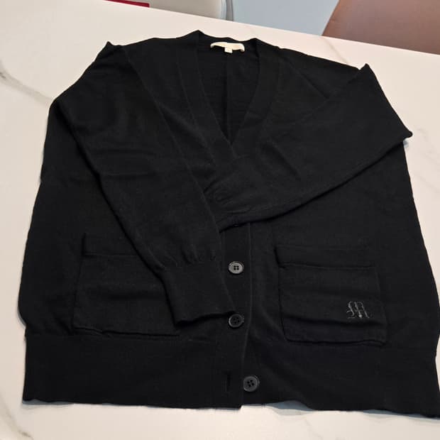 마쥬 브이넥 가디건 1사이즈 