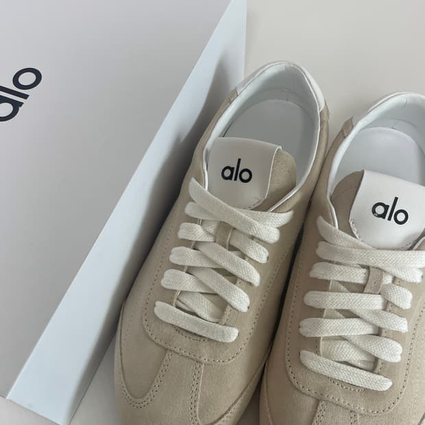 alo 알로 선셋 스니커즈 8W