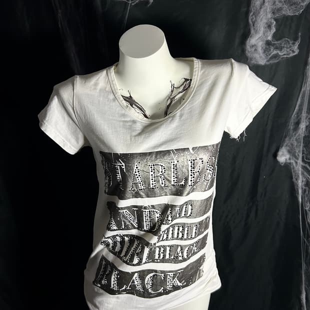 y2k typo back detailed tee