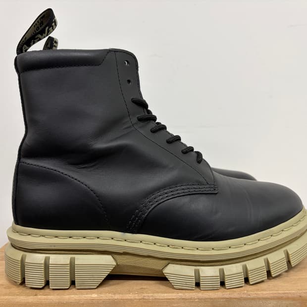 닥터마틴 남성 부츠 270