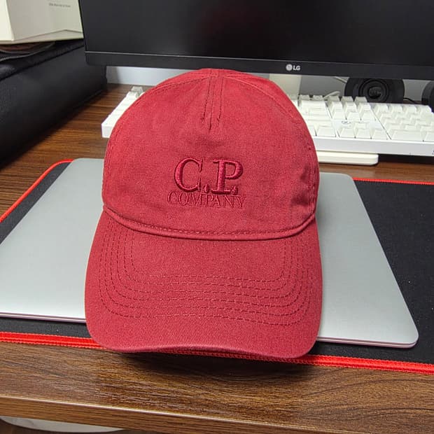 C.P. Company 씨피컴퍼니 고글 모자 L