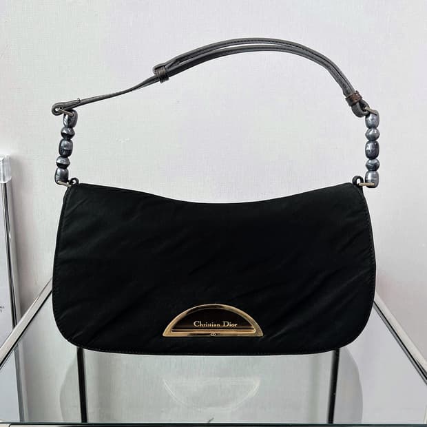 크리스찬 디올  마리스 D플랩 숄더백