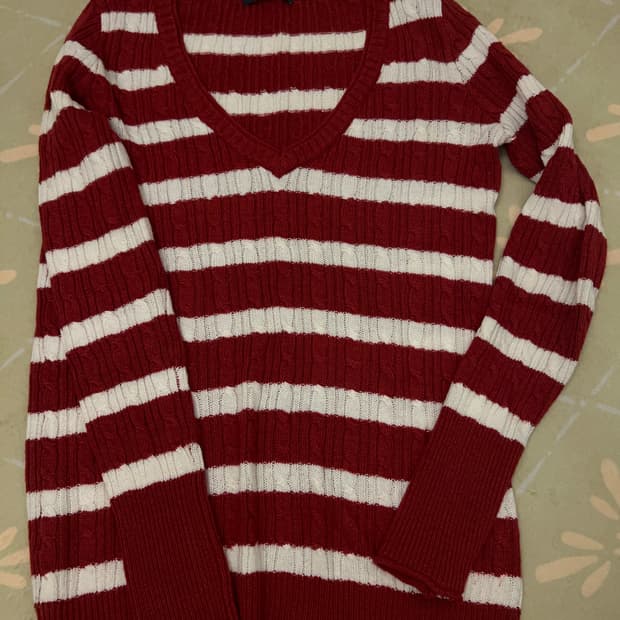 브랜디멜빌 브이넥 니트 