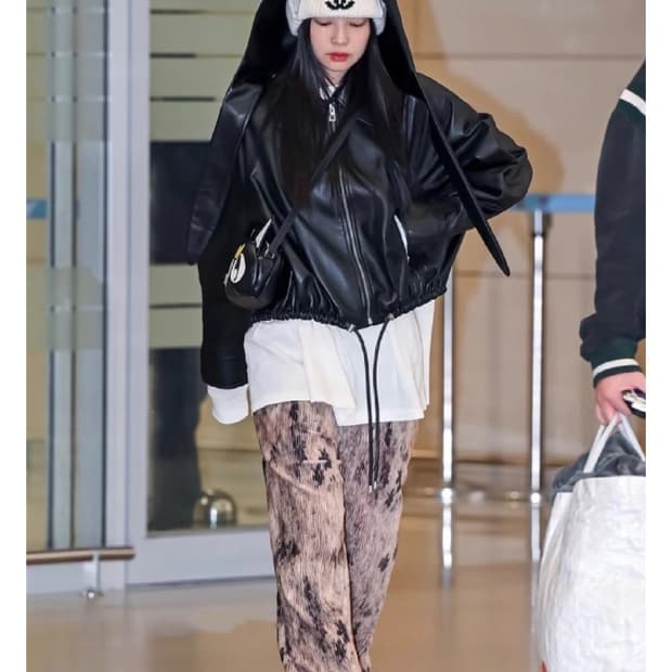  ENOR SMUDGE VELOUR BANDING PANTS 베이지 