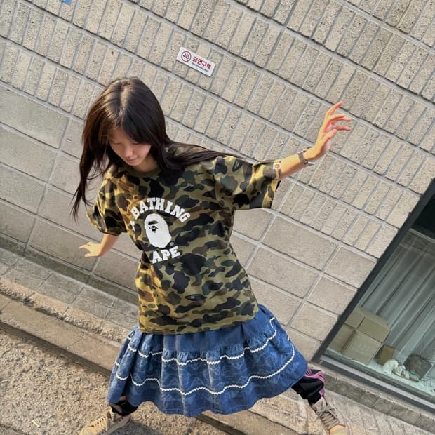 베이프 컬리지 로고 카모 오버핏 티셔츠