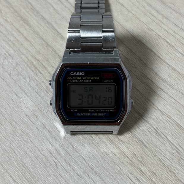 카시오 A159W