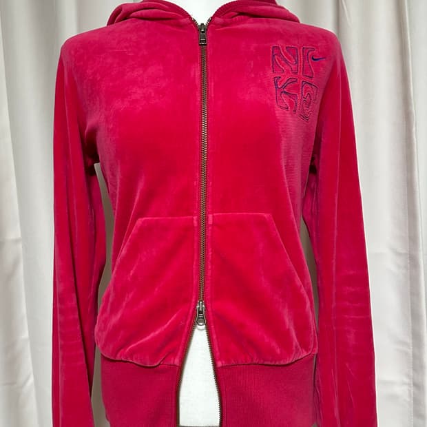나이키 마젠타 벨벳 투웨이 후드집업