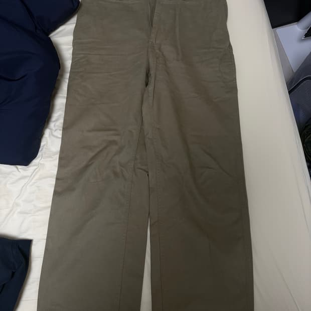 브라운야드 에센셜치노 카키 3