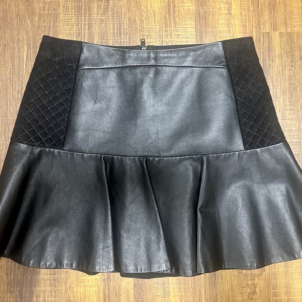 SJSJ 레더 스커트